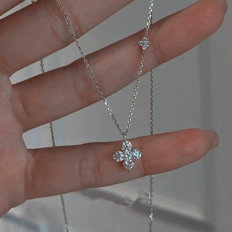 Lunelle™ Lucky Clover Necklace