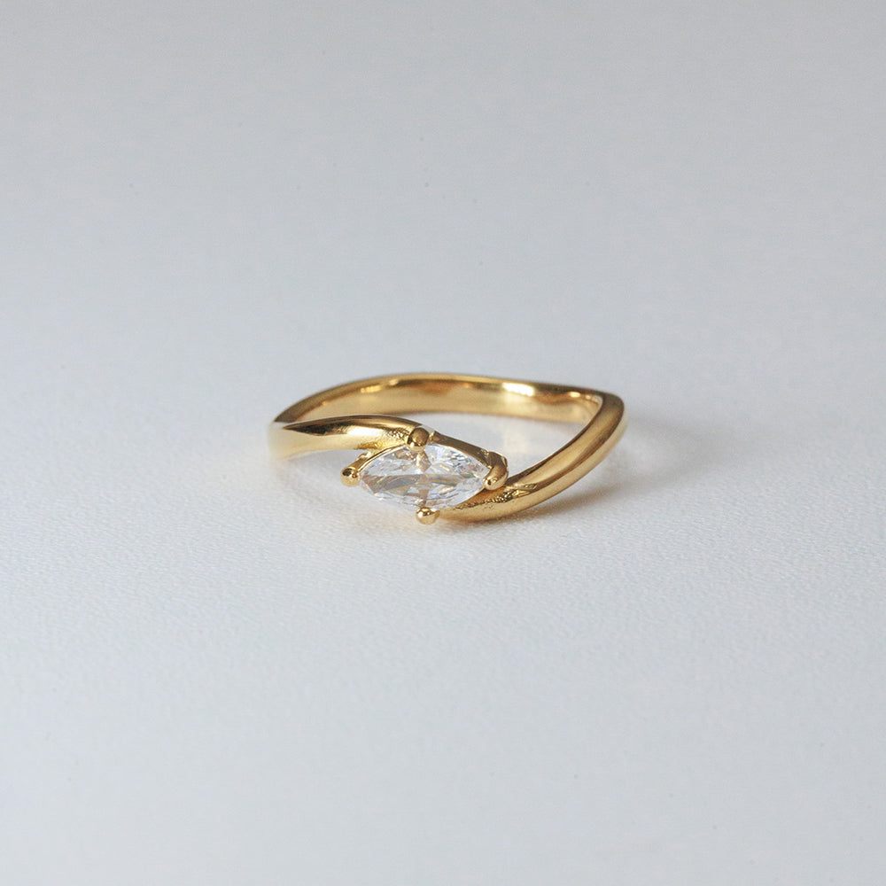 Lunelle™ Lightning Ring